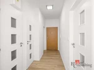 Prodej bytu 3+1, Praha - Modřany, Mráčkova, 62 m2