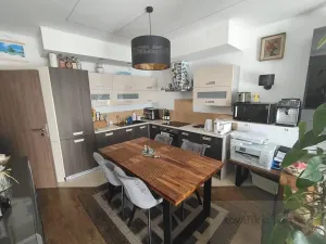 Prodej bytu 2+kk, Praha - Vysočany, Pod Harfou, 53 m2