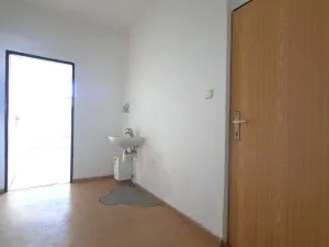 Pronájem kanceláře, Benešov, Masarykovo náměstí, 58 m2