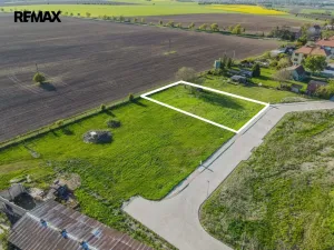 Prodej pozemku pro bydlení, Vykáň, 988 m2