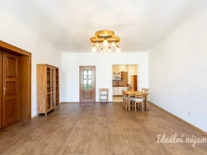 Pronájem bytu 2+1, České Budějovice - České Budějovice 1, Krajinská, 92 m2
