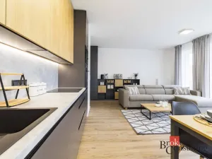 Pronájem bytu 3+kk, Kladno - Dubí, Ke křížku, 73 m2