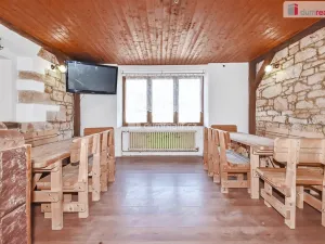 Prodej rodinného domu, Hořesedly, 350 m2