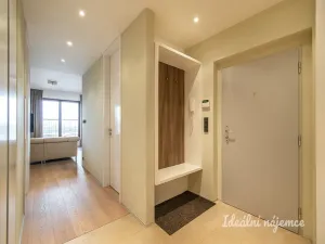 Pronájem bytu 3+kk, Praha - Hrdlořezy, Nad Smetankou, 126 m2