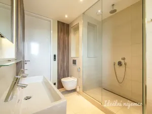 Pronájem bytu 3+kk, Praha - Hrdlořezy, Nad Smetankou, 126 m2