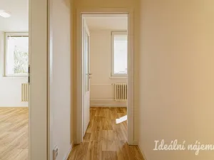 Pronájem bytu 1+1, Šlapanice, Brněnská, 32 m2