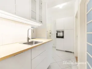 Pronájem bytu 2+1, Praha - Libeň, Novákových, 49 m2
