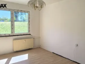 Prodej bytu 4+1, Rotava, Sídliště, 70 m2