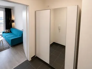 Pronájem bytu 1+kk, Praha - Malešice, Sazečská, 34 m2