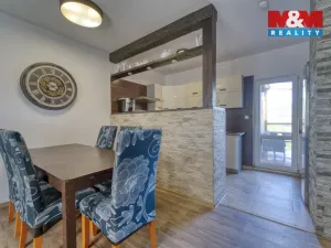 Prodej rodinného domu, Bavoryně, 127 m2