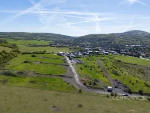 Prodej pozemku pro bydlení, Lužice, 1305 m2