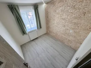Pronájem bytu 2+1, Praha - Žižkov, Na Jarově, 55 m2