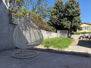 Pronájem bytu 2+1, Praha - Žižkov, Na Jarově, 55 m2