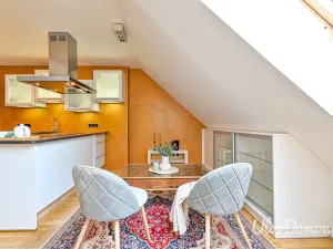 Prodej bytu 3+kk, Praha - Nusle, Táborská, 93 m2