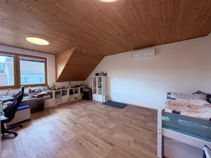 Pronájem rodinného domu, Brno - Řečkovice, Terezy Novákové, 244 m2