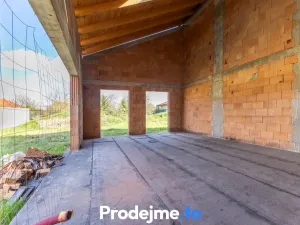 Prodej rodinného domu, Hevlín, 182 m2