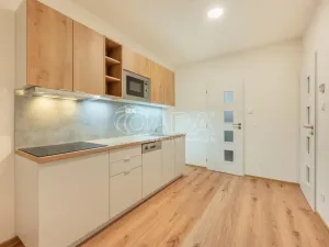 Pronájem kanceláře, Buštěhrad, Žižkova, 32 m2