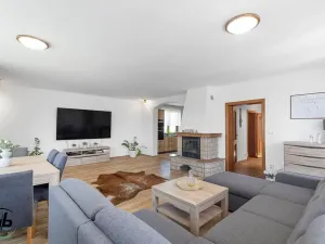 Prodej rodinného domu, Pržno, 384 m2