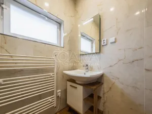 Pronájem bytu 1+kk, Praha - Malešice, U tvrze, 27 m2