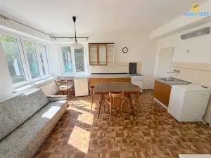 Pronájem rodinného domu, Senohraby, Nad stráněmi, 150 m2