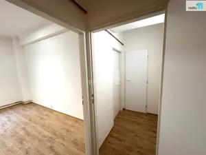 Pronájem kanceláře, Praha - Žižkov, Biskupcova, 45 m2