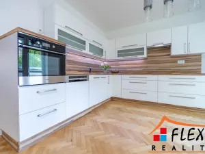 Pronájem bytu 2+kk, Ostrava - Hrabůvka, Krestova, 54 m2