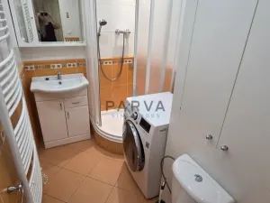 Pronájem bytu 3+1, Plzeň - Doubravka, Hrádecká, 64 m2
