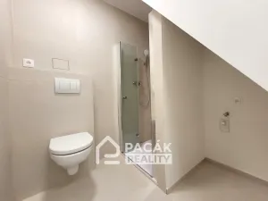 Pronájem bytu 2+1, Olomouc - Holice, Hanácká, 68 m2
