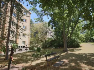 Pronájem bytu 2+1, Praha, Dubečská, 73 m2