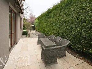 Prodej rodinného domu, Popovičky, Za Stodolou, 310 m2