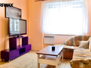 Pronájem bytu 1+1, Hradec Králové, Bidlova, 57 m2