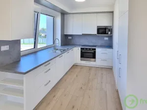 Pronájem bytu 2+kk, Opatovice nad Labem, Žákova, 78 m2
