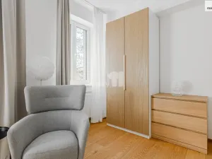 Pronájem atypického bytu, Praha - Strašnice, U krbu, 20 m2
