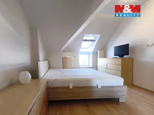 Pronájem bytu 2+kk, Praha - Záběhlice, Na lávce, 62 m2