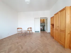Pronájem bytu 1+kk, Praha - Nusle, 5. května, 30 m2