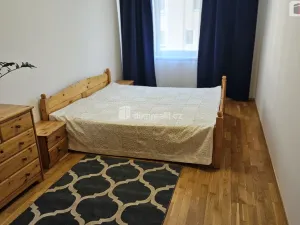 Pronájem bytu 1+1, Praha - Vysočany, Pešlova, 52 m2
