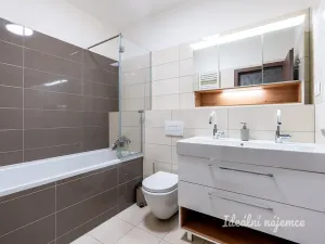 Pronájem bytu 2+kk, Praha - Modřany, K Vystrkovu, 71 m2
