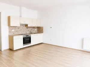 Pronájem bytu 1+kk, Pelhřimov, 31 m2
