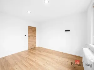 Prodej bytu 4+kk, Plzeň - Lobzy, Rokycanská, 77 m2