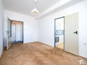 Prodej bytu 3+1, Pardubice - Bílé Předměstí, Na Drážce, 68 m2