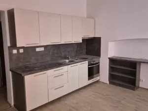 Pronájem bytu 2+kk, Cheb, Úzká, 69 m2