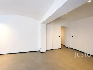 Pronájem obchodního prostoru, Písek, Žižkova třída, 42 m2