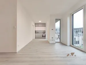 Pronájem bytu 1+kk, Zlín - Malenovice, Pod Hradem II, 29 m2