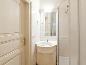 Pronájem bytu 3+kk, Praha - Nové Město, Truhlářská, 125 m2