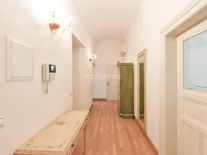 Pronájem bytu 3+kk, Praha - Nové Město, Truhlářská, 125 m2