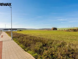 Prodej pozemku, Stolany, 1046 m2