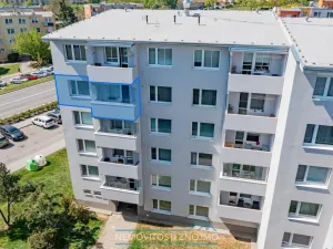 Prodej bytu 3+1, Znojmo, Dukelských bojovníků, 71 m2