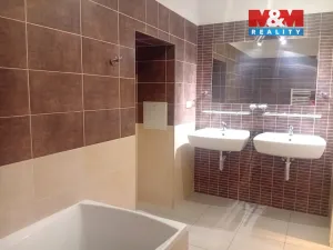 Pronájem bytu 3+1, Opočno, Nádražní, 125 m2
