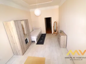 Pronájem bytu 2+1, Hradec Králové, náměstí Jana Pavla II., 78 m2