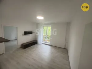 Pronájem bytu 2+1, Ostrava - Poruba, Dvorní, 56 m2